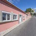 Cozy Oeiras Home For Beach, Lisbon & Cascais 帕克德阿科斯